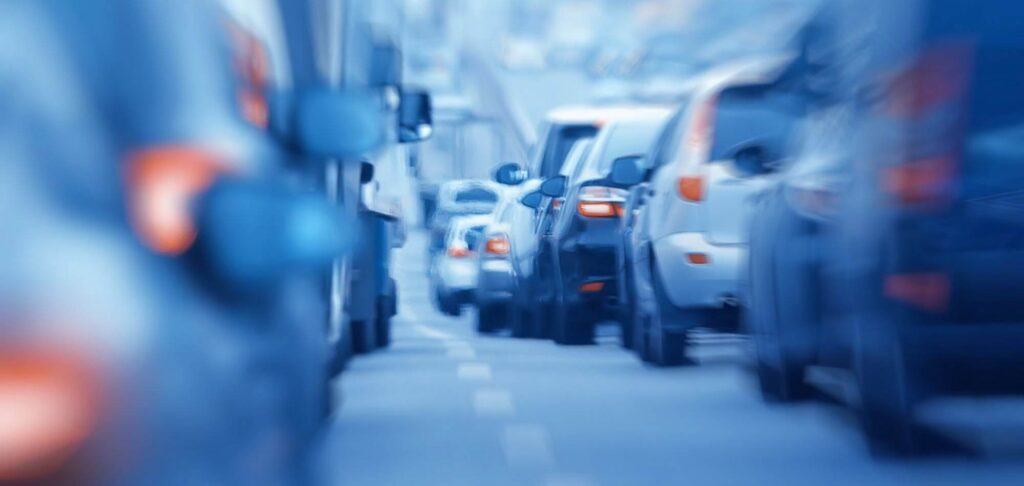 Traffic scene showing vehicle logistics growth into the Middle East market